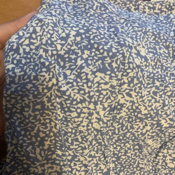 Mini blue and white skirt - Picture 2 of 5